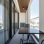 Daire Luxury In The Heart Of *