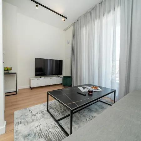 Luxury In The Heart Of 아파트