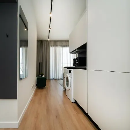 Luxury In The Heart Of 아파트 레메소스