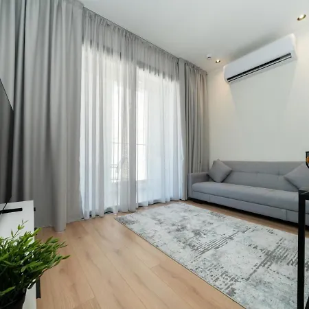 Luxury In The Heart Of * 레메소스